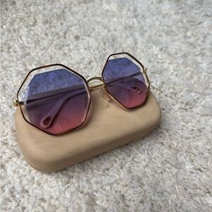 Chloe Sunglasses. Chic Gradient Sunglasses with Gold Frame